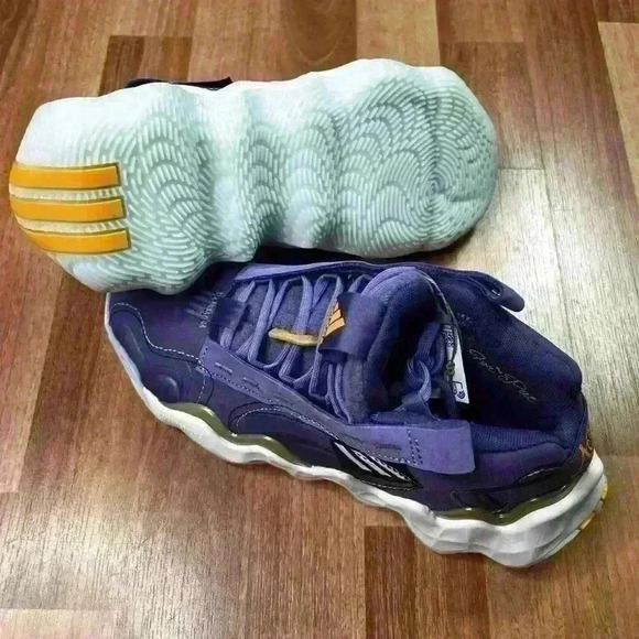 💰HUGE CLEARANCE SALE 💰 Adidas Exhibit B Candace Parker Mid Womens Shoes sz 7.5 - Picture 13 of 13